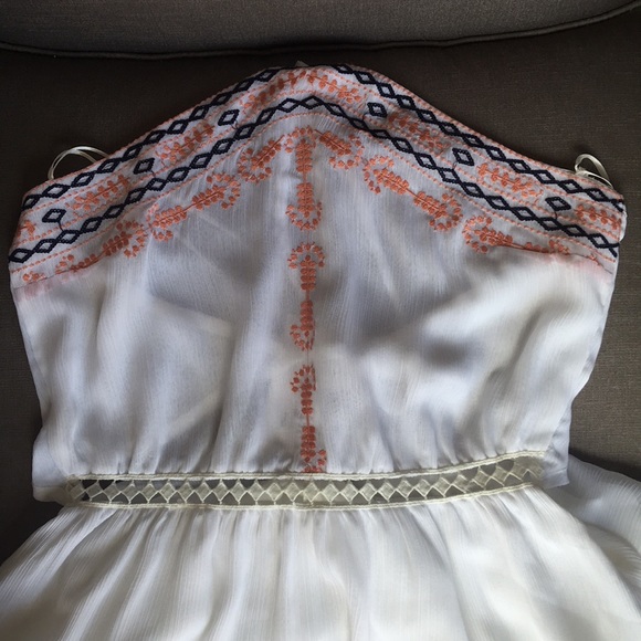 Embroidered Sheer Halter Backless Tiered Dress - Picture 7 of 7
